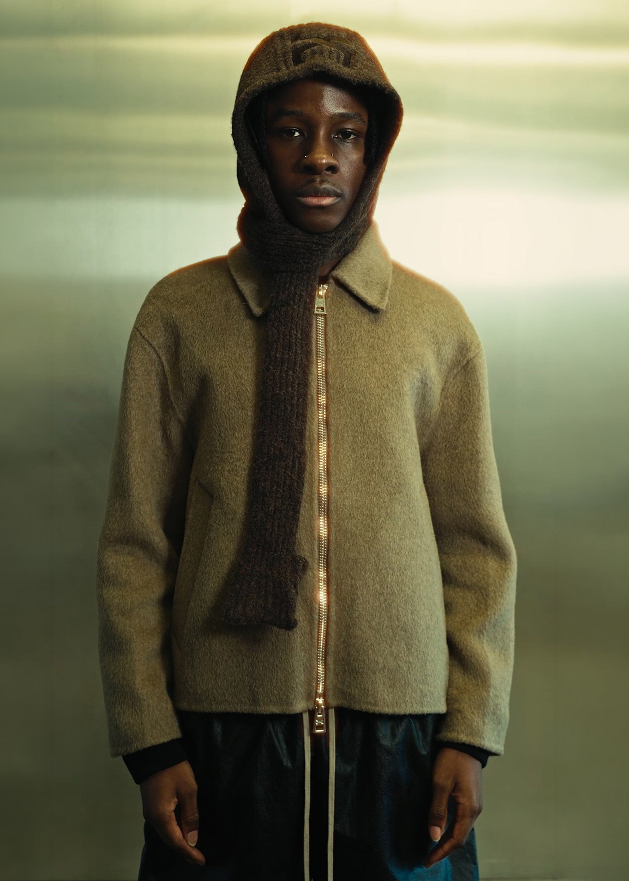 Brick Structured Scarf X Beanie